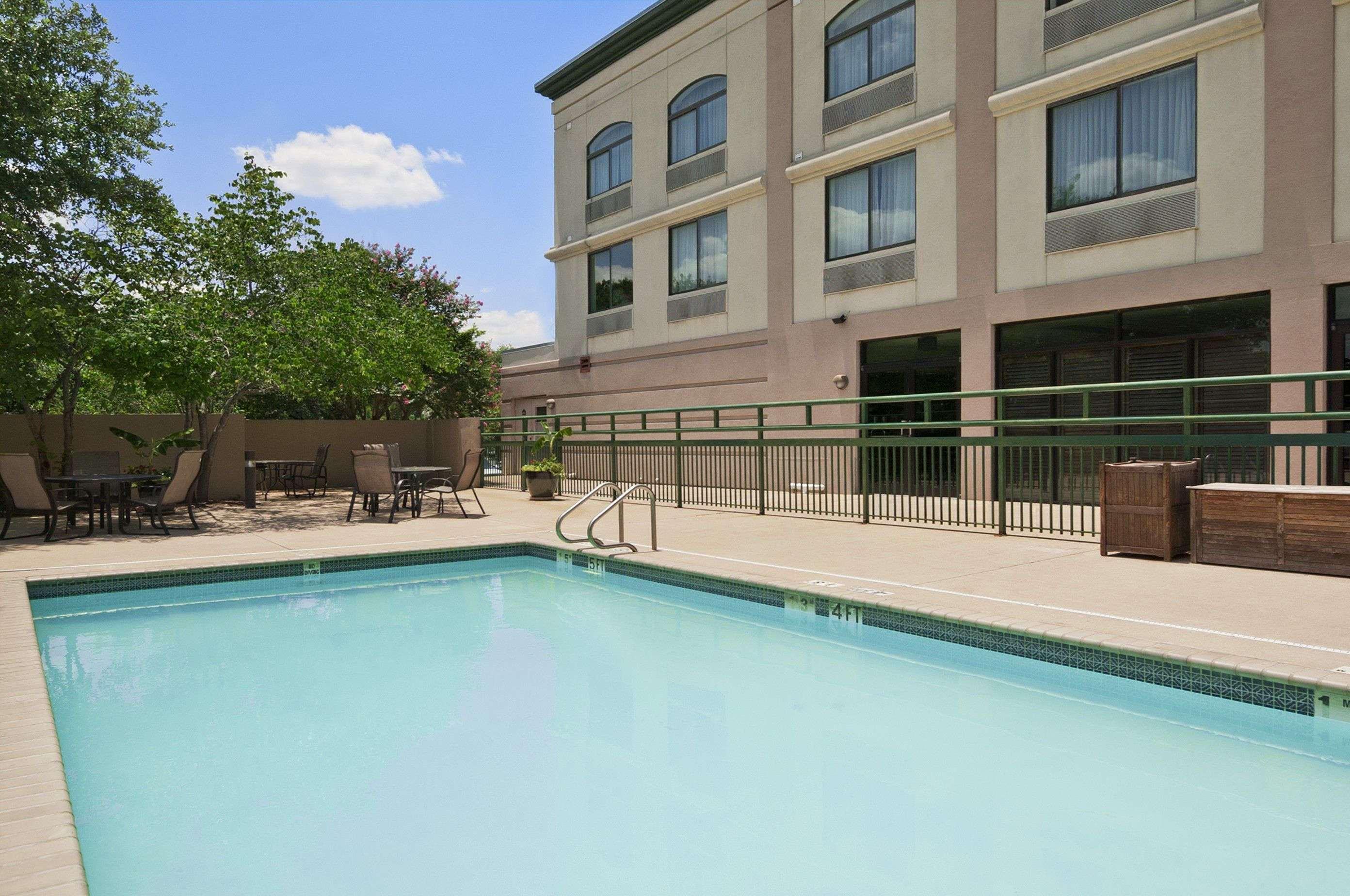 Wingate By Wyndham And Williamson Conference Center Hotel Round Rock Kültér fotó