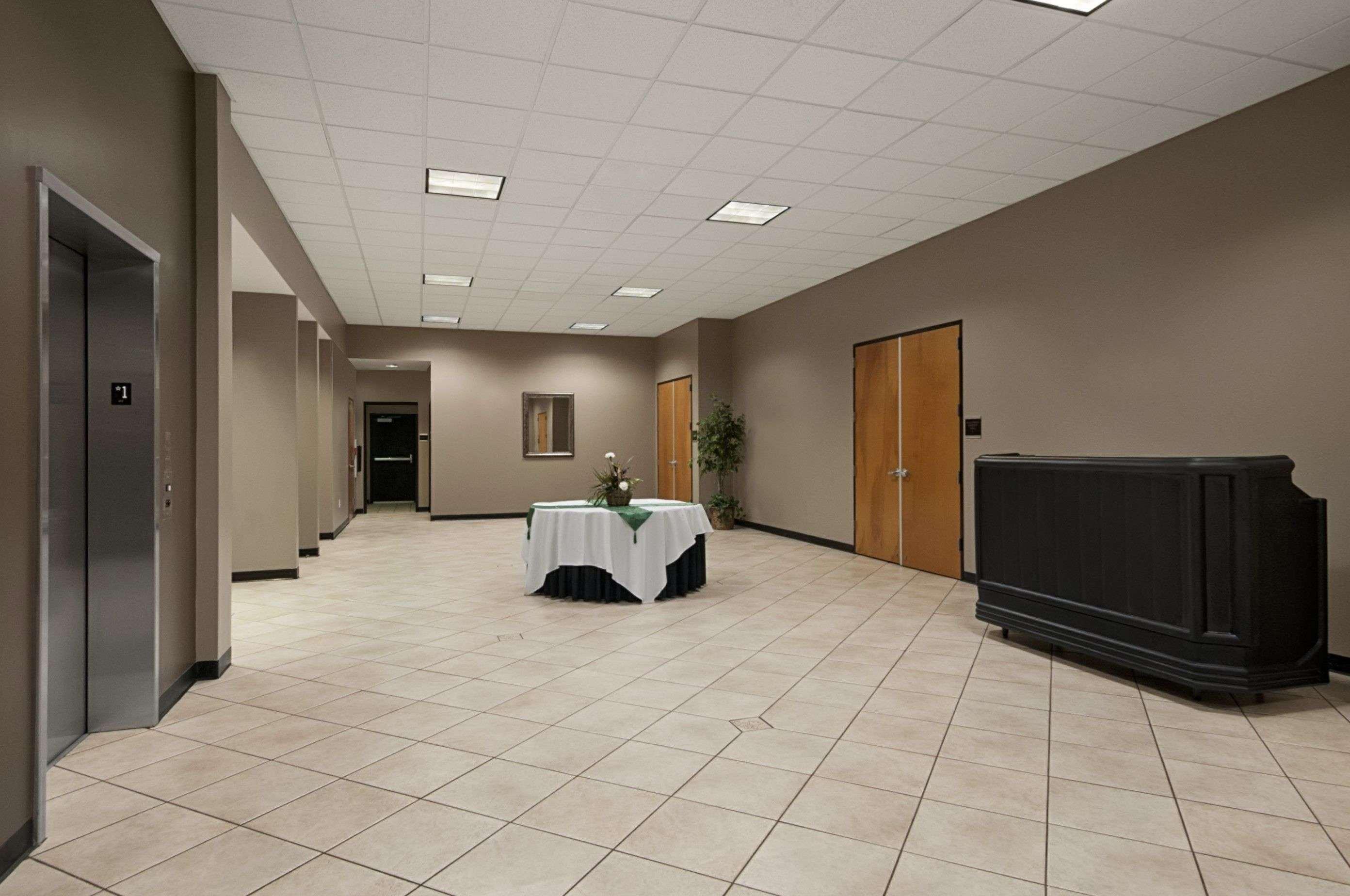 Wingate By Wyndham And Williamson Conference Center Hotel Round Rock Kültér fotó