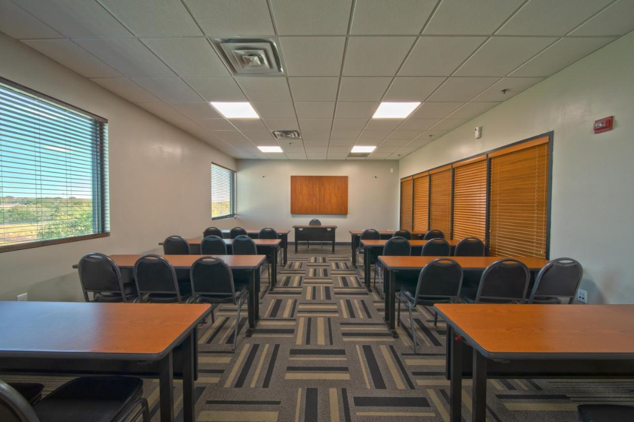 Wingate By Wyndham And Williamson Conference Center Hotel Round Rock Kültér fotó